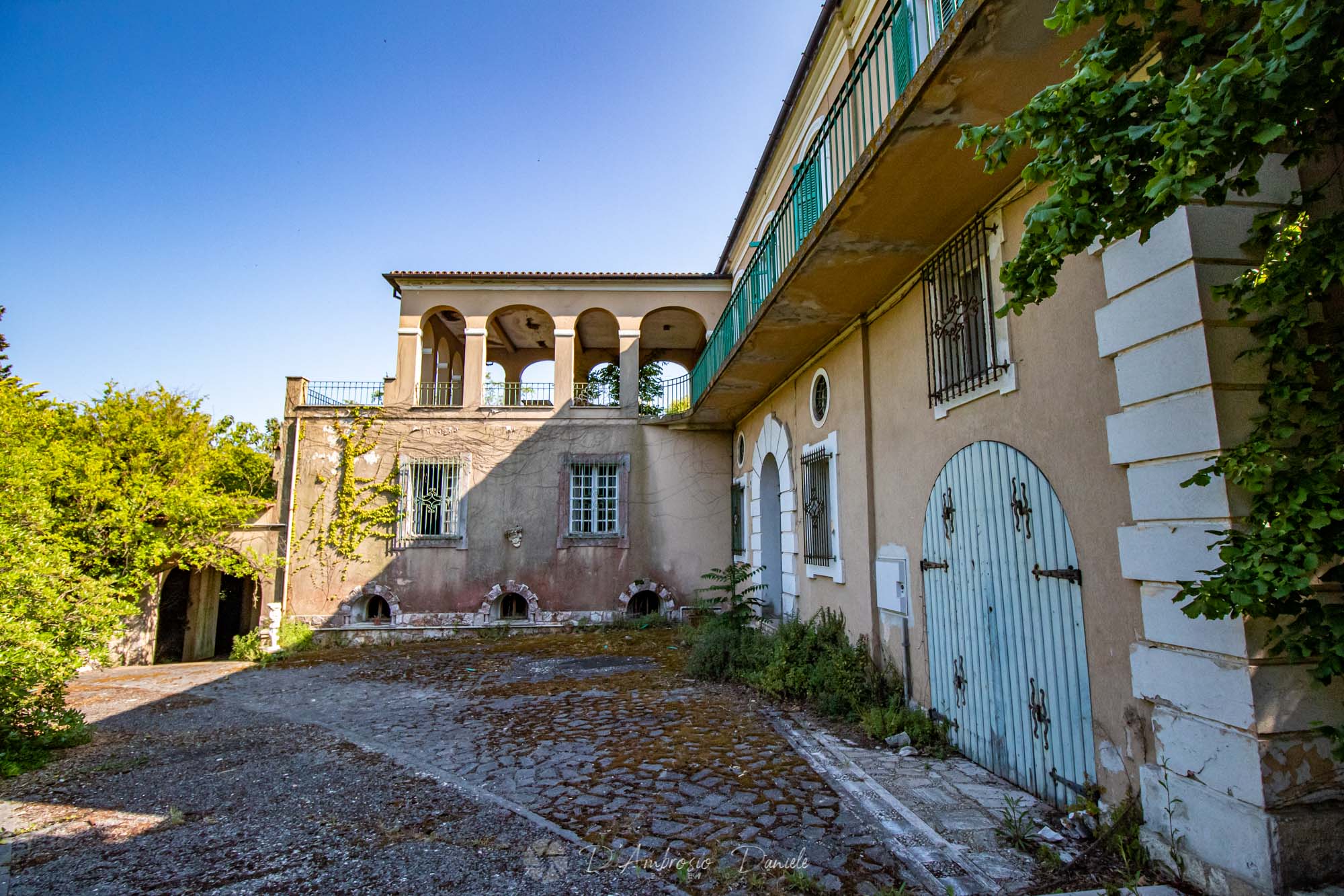 Villa Nobiliare Abbandonata, UrbeX