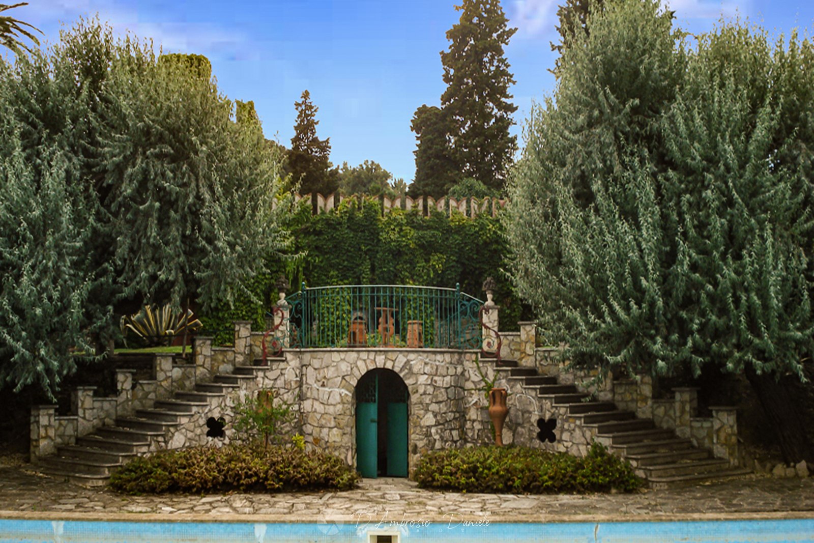 Villa Nobiliare 1980, Giardino, UrbeX
