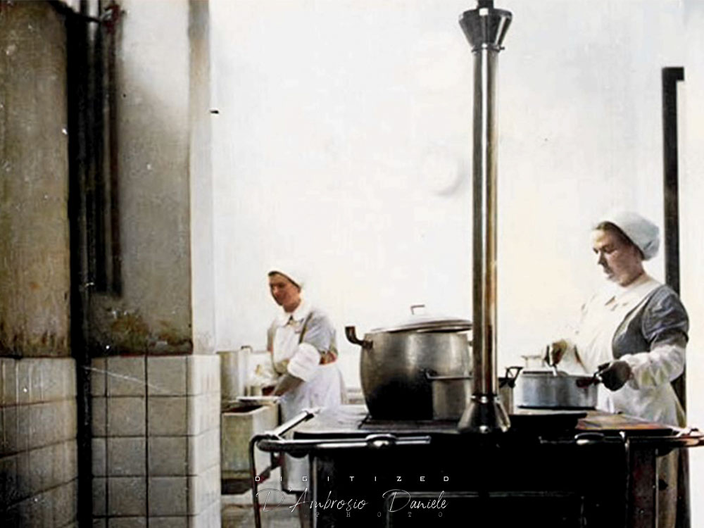 Ospedale Psichiatrico Sant'Antonio Abate, Foto di Repertorio Restaurate a COLORI